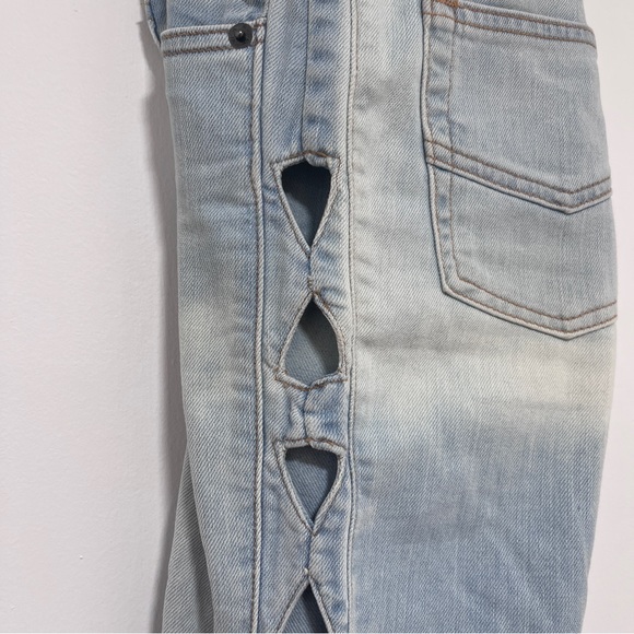 Erin Wesson x RVCA jeans size 28 - Picture 6 of 6